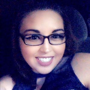 Meet your Posher, Veronica